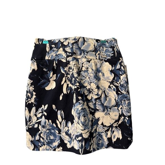 Source Unknown Pants - SC & CO Rayon/Nylon Navy Blue Floral Skort Size Small with Pockets Pre-Owned EUC